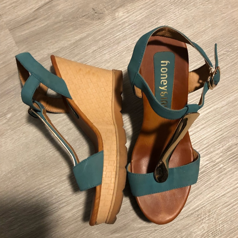 HoneyGIRL women’s shoes